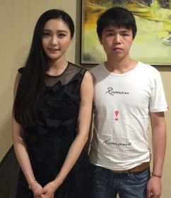 陈冰合影