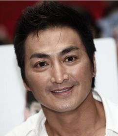 何家劲签约晋程陶瓷